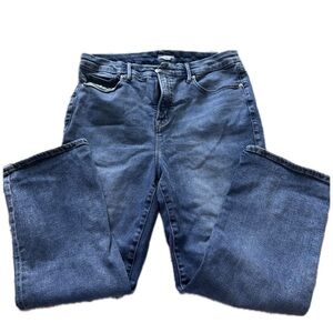 Good American Straight Ankle Jeans